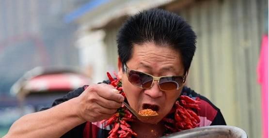 为什么吃辣的长痘