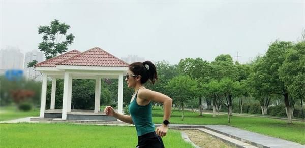 产后100天可以跑步吗