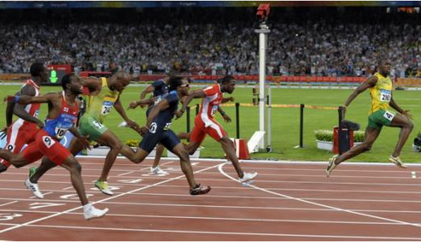 男子400米跑世界纪录最佳成绩是多少